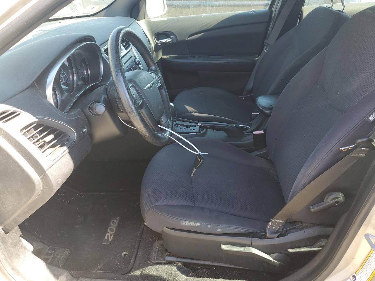 2014 Chrysler 200 Lx VIN: 1C3CCBAB6EN211122 Lot: 84817125