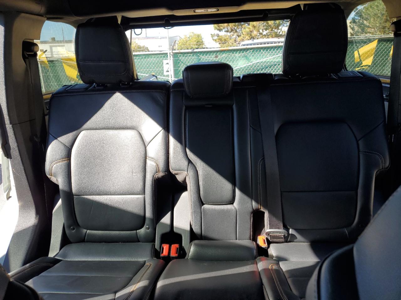 2022 Ford Bronco Base VIN: 1FMEE5DP0NLB03075 Lot: 89563105