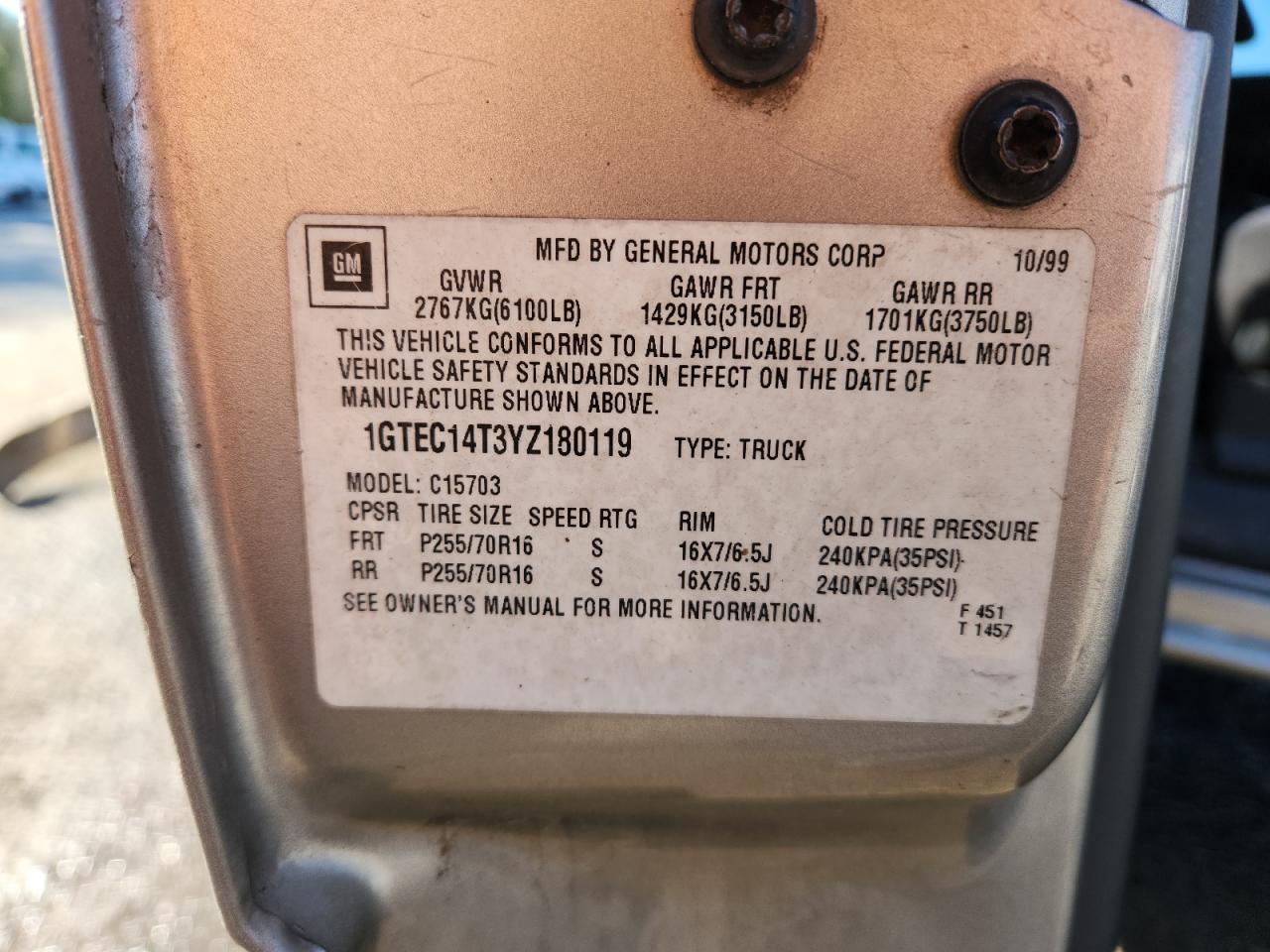 2000 GMC New Sierra C1500 VIN: 1GTEC14T3YZ180119 Lot: 86122935
