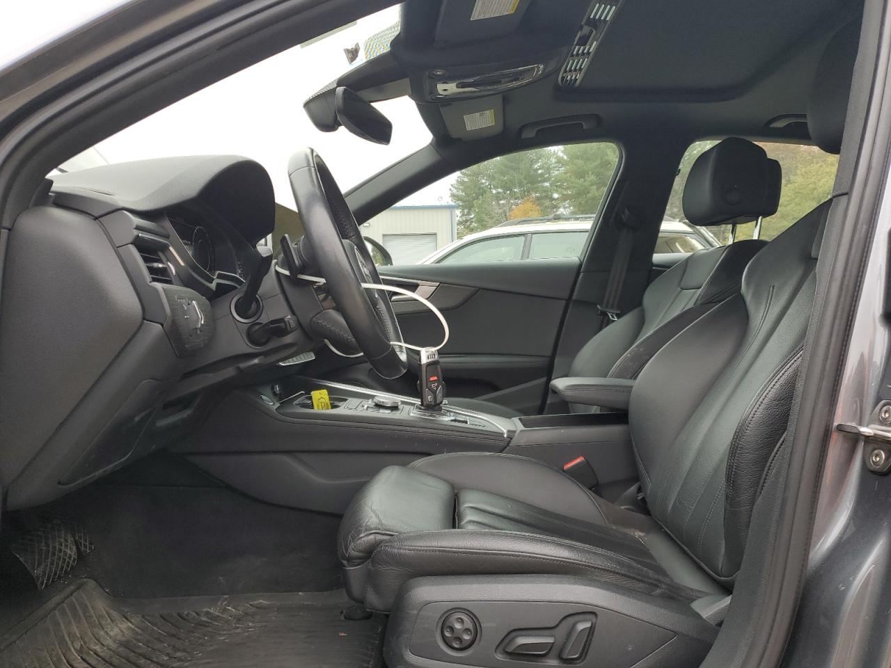 2019 Audi A4 Premium Plus VIN: WAUENAF49KA056570 Lot: 90062525