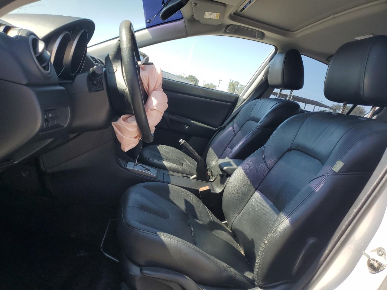 2007 Mazda 3 S VIN: JM1BK324171745557 Lot: 82363435