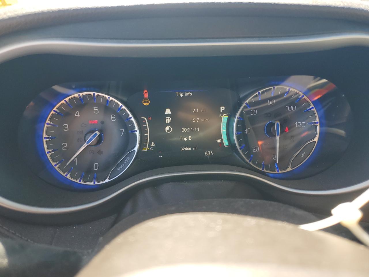 2021 Chrysler Pacifica Touring L VIN: 2C4RC1BG2MR551024 Lot: 85567215