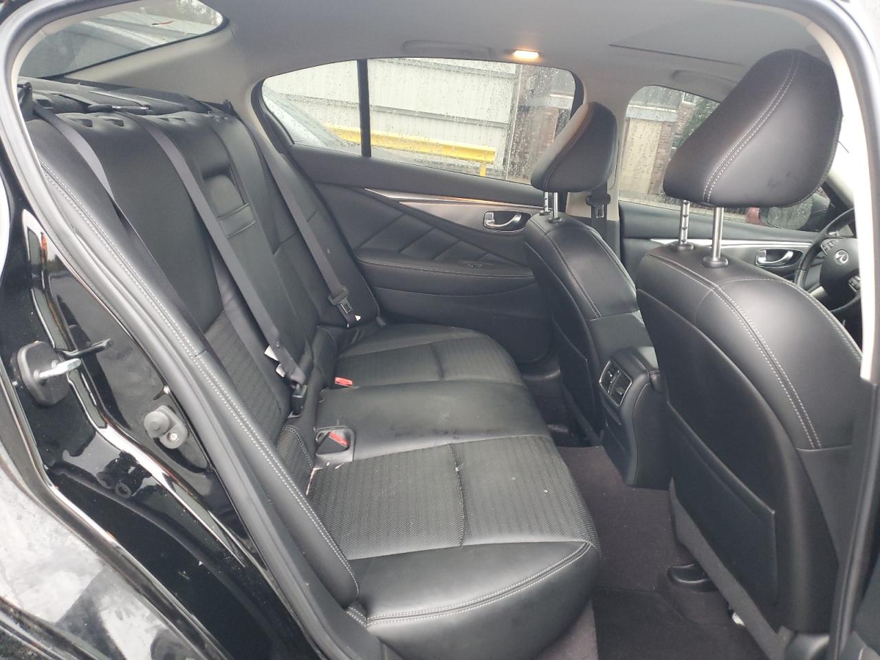 2017 Infiniti Q50 Premium VIN: JN1EV7AR1HM836209 Lot: 81472895