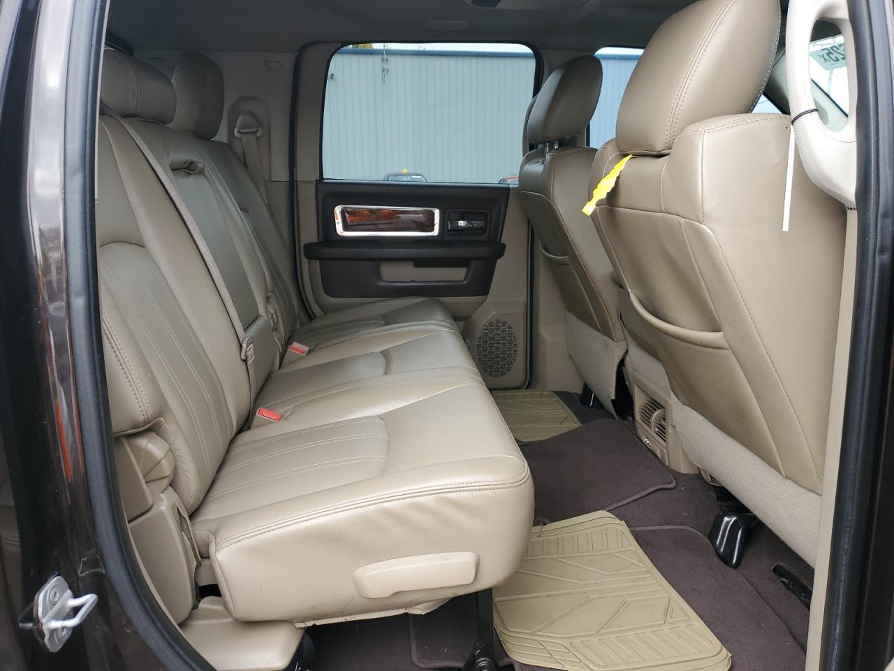 2011 Dodge Ram 2500 VIN: 3D7UT2HL3BG560375 Lot: 89648625