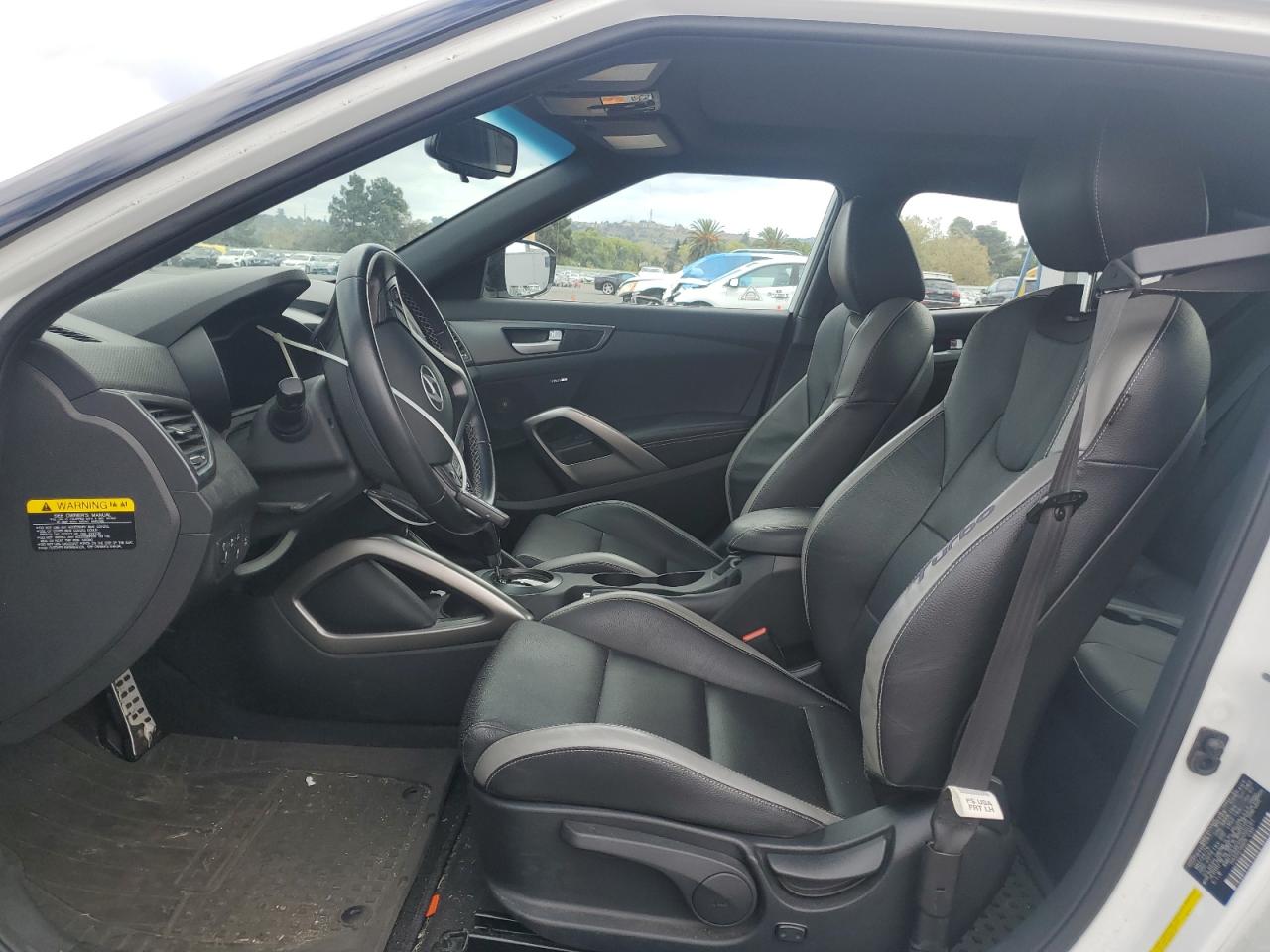 2016 Hyundai Veloster Turbo VIN: KMHTC6AE5GU300181 Lot: 86185295