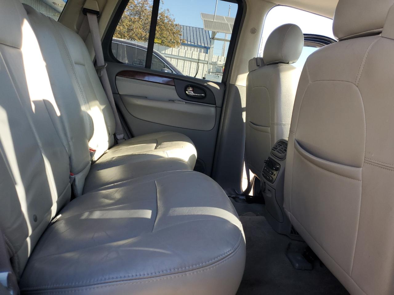 2005 GMC Envoy Denali VIN: 1GKET63M552337830 Lot: 86434635