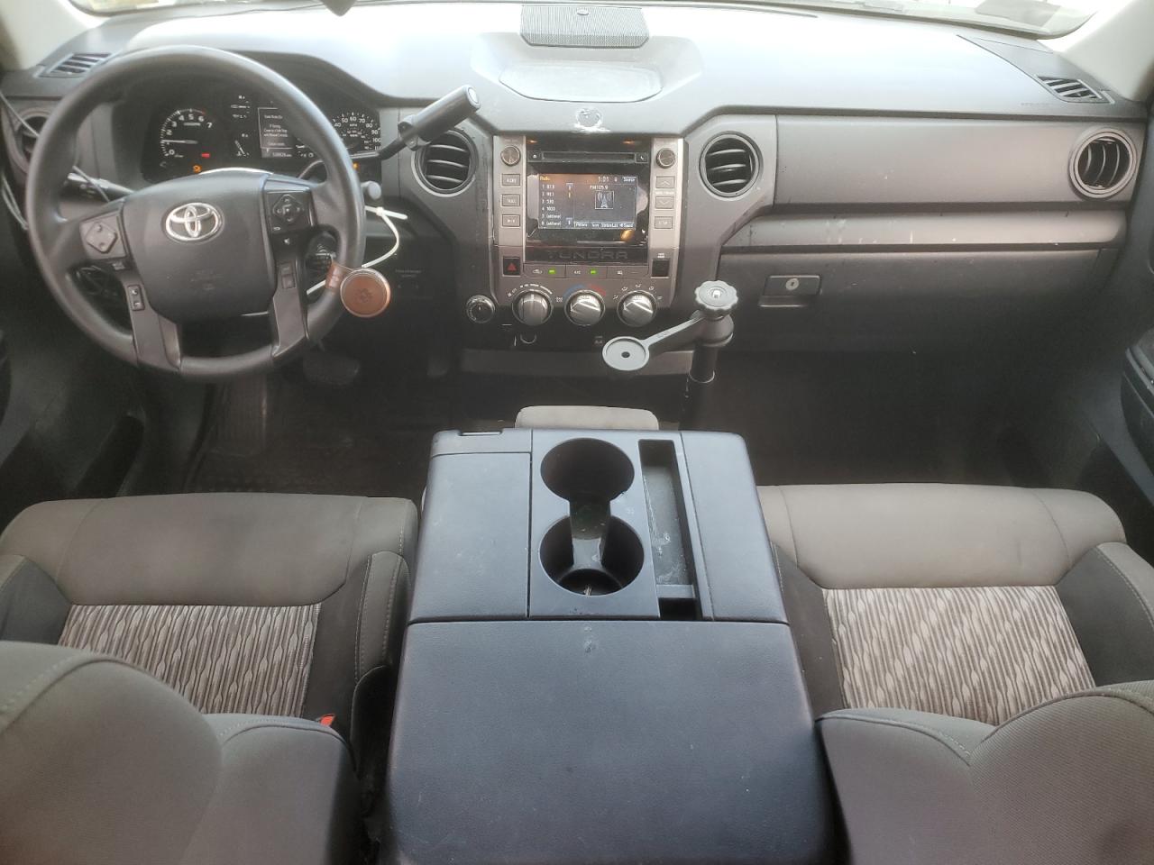 2018 Toyota Tundra Double Cab Sr VIN: 5TFCY5F15JX023611 Lot: 82424375