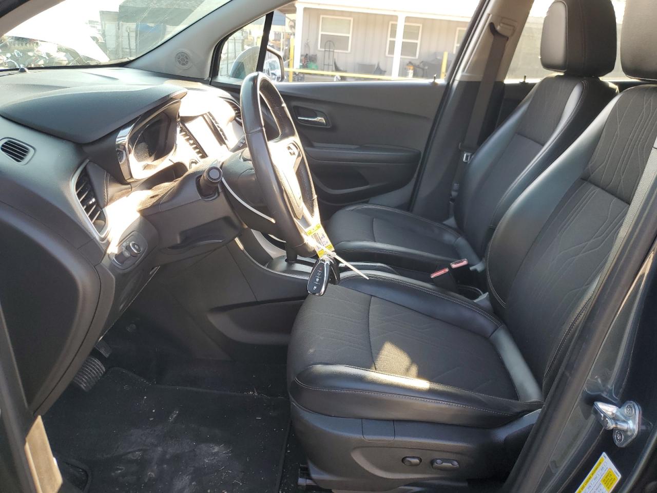 2021 Chevrolet Trax 1Lt VIN: KL7CJPSM9MB376545 Lot: 84871945