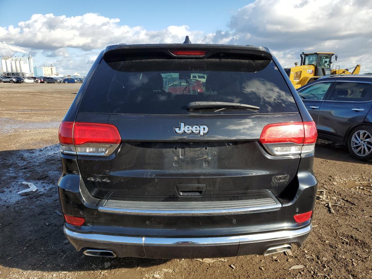 2015 Jeep Grand Cherokee Summit VIN: 1C4RJFJT2FC913480 Lot: 85737425