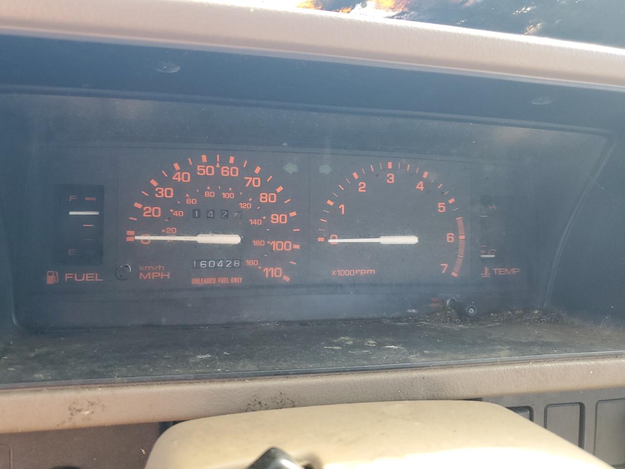 1990 Mazda B2600 Short Body VIN: JM2UF4142L0921693 Lot: 90402055