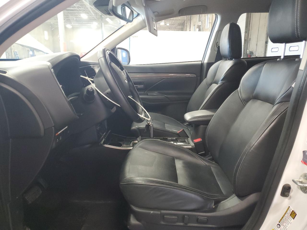 2020 Mitsubishi Outlander Se VIN: JA4AZ3A30LZ019307 Lot: 86093675