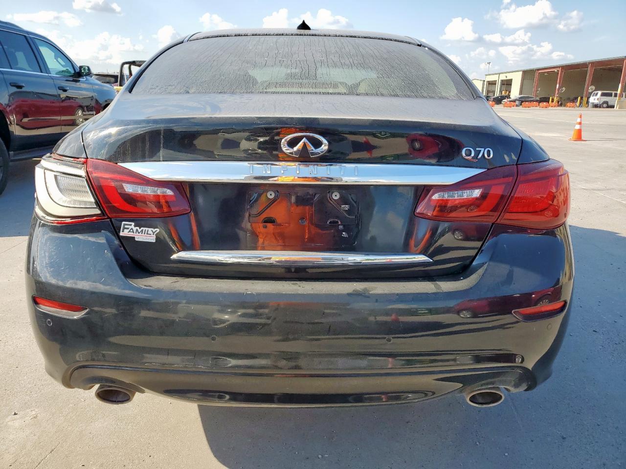 2015 Infiniti Q70 3.7 VIN: JN1BY1AP3FM541583 Lot: 85854865