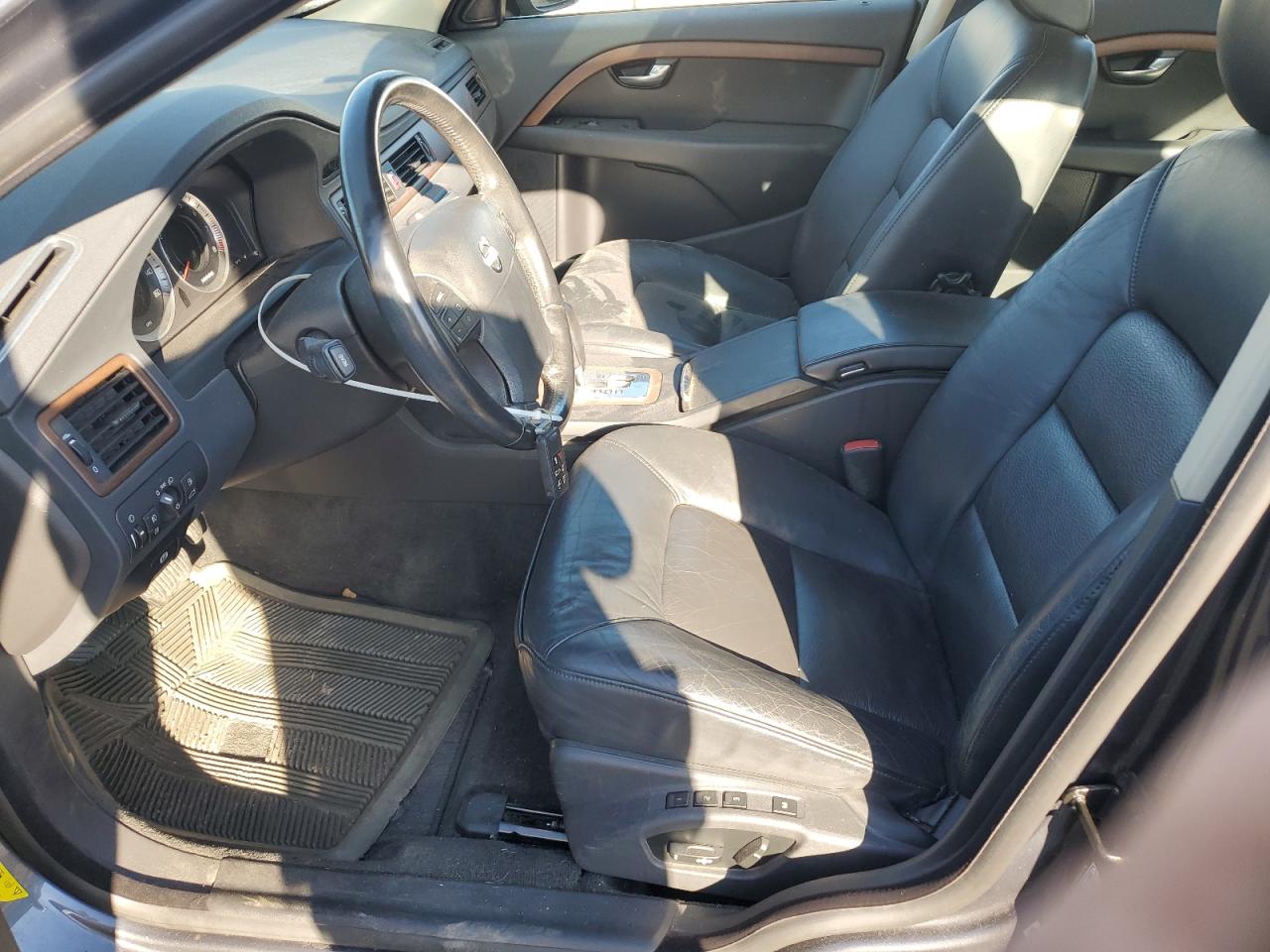 2008 Volvo S80 T6 Turbo VIN: YV1AH992581050043 Lot: 84426075