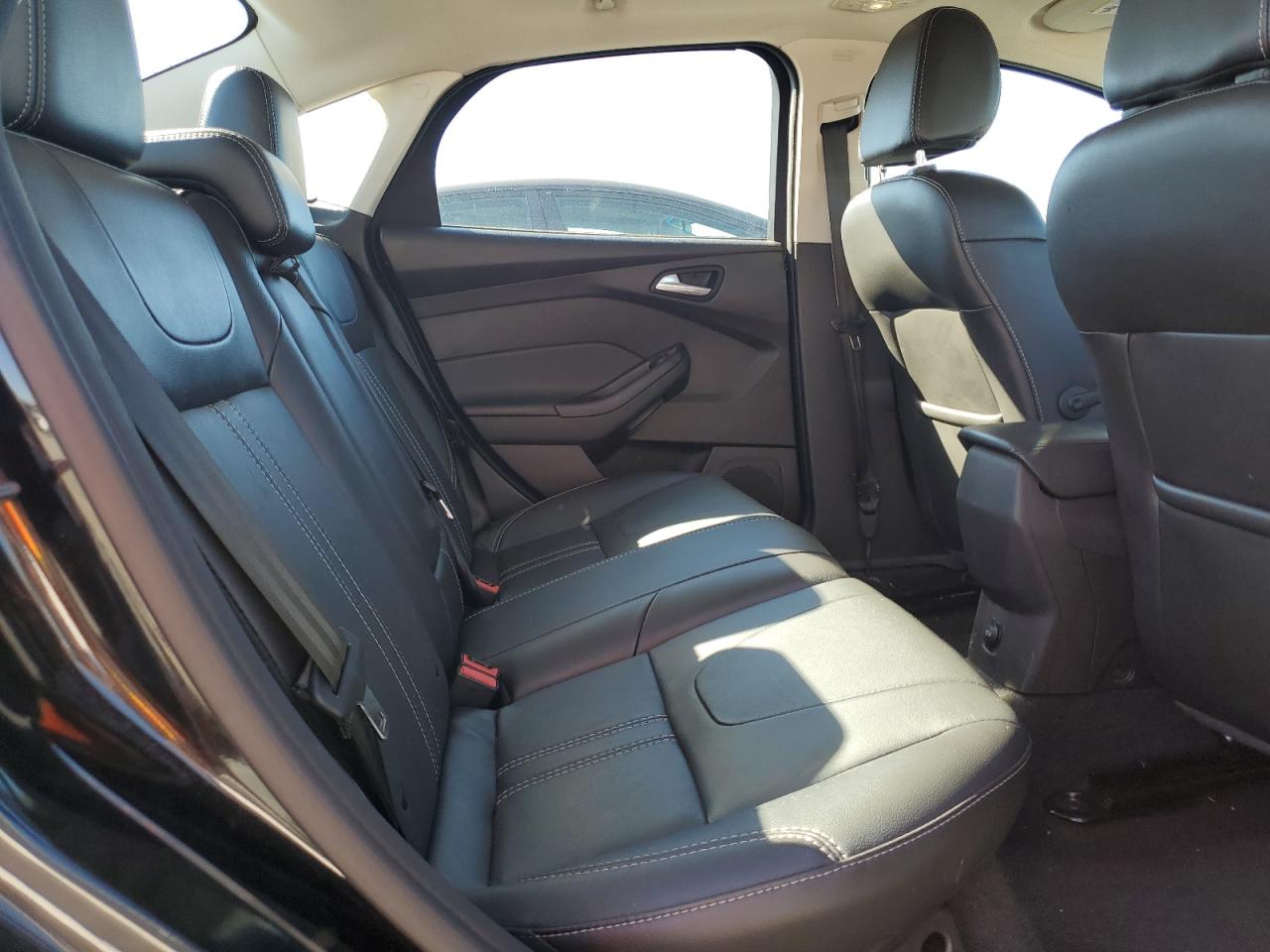 2014 Ford Focus Se VIN: 1FADP3F23EL433413 Lot: 82184055