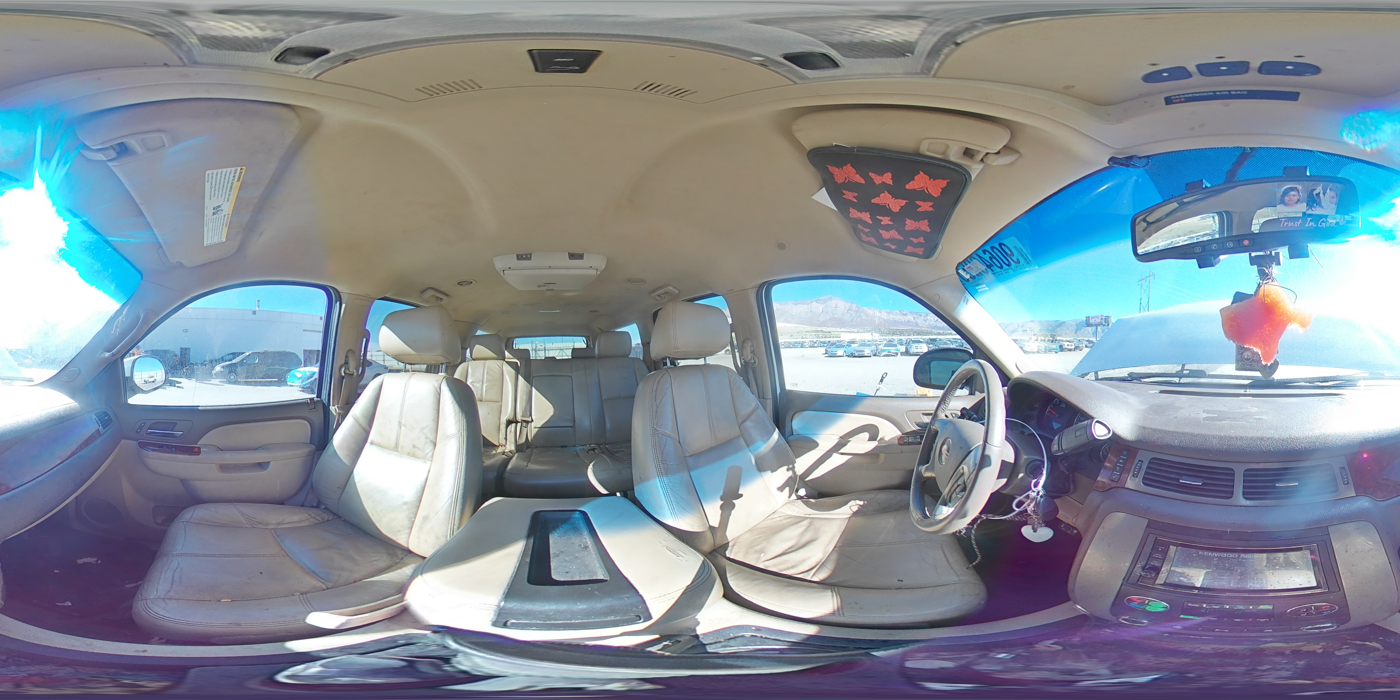 2011 GMC Yukon Xl K1500 Slt VIN: 1GKS2KE3XBR209329 Lot: 90646255