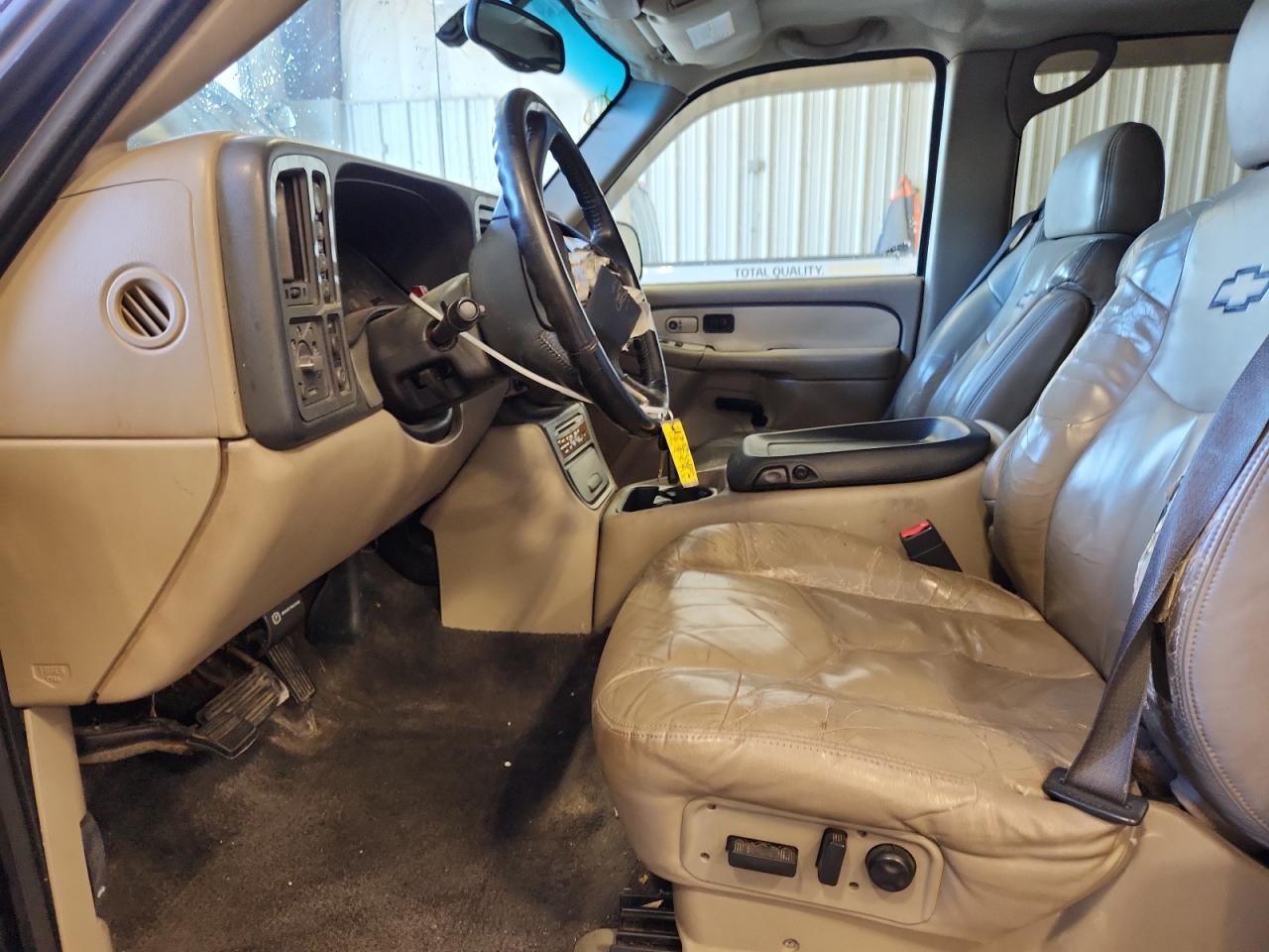 2002 Chevrolet Avalanche K1500 VIN: 3GNEK13T82G177879 Lot: 86281075