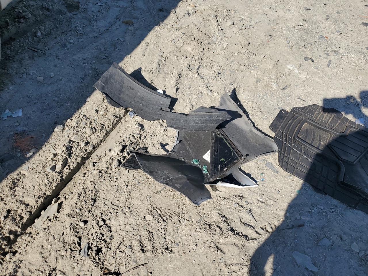 2018 Dodge Grand Caravan Se VIN: 2C4RDGBG5JR215296 Lot: 82223125