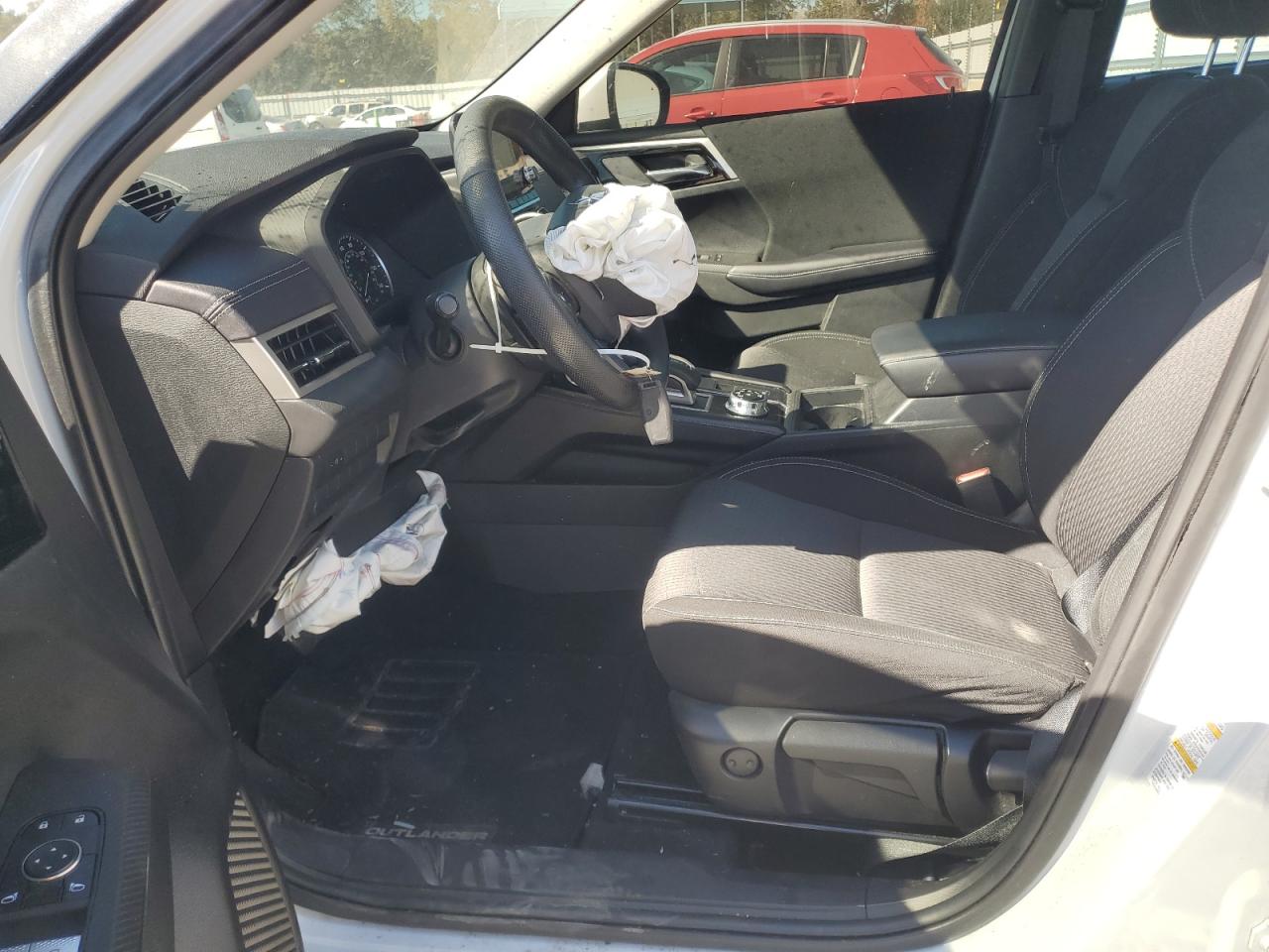 2023 Mitsubishi Outlander Es VIN: JA4J4TA83PZ010049 Lot: 82642495