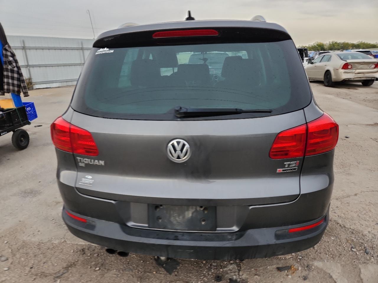 2016 Volkswagen Tiguan S VIN: WVGBV7AX1GW518944 Lot: 82435035