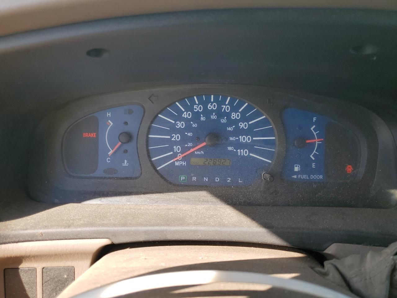 2002 Toyota Sienna Ce VIN: 4T3ZF19CX2U438189 Lot: 85167945