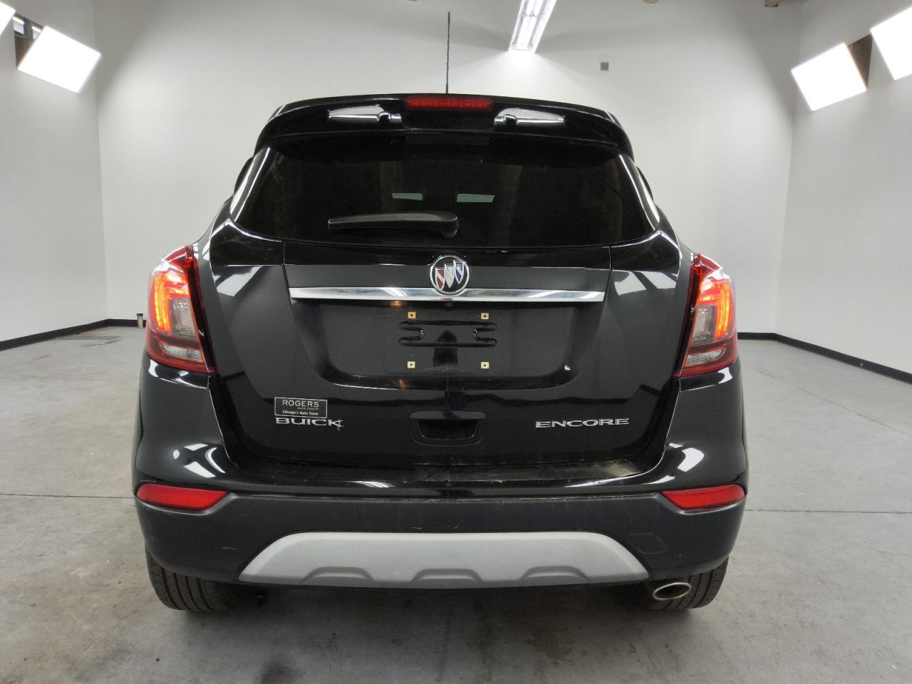 2018 Buick Encore Sport Touring VIN: KL4CJ1SB9JB721822 Lot: 81508965