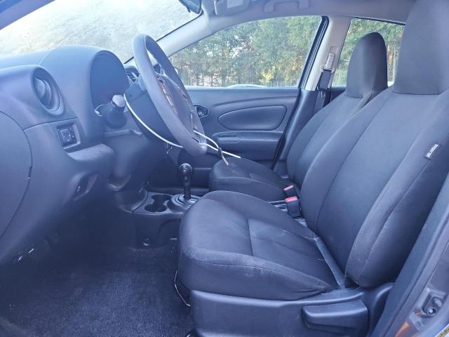  NISSAN VERSA 2017 Szary