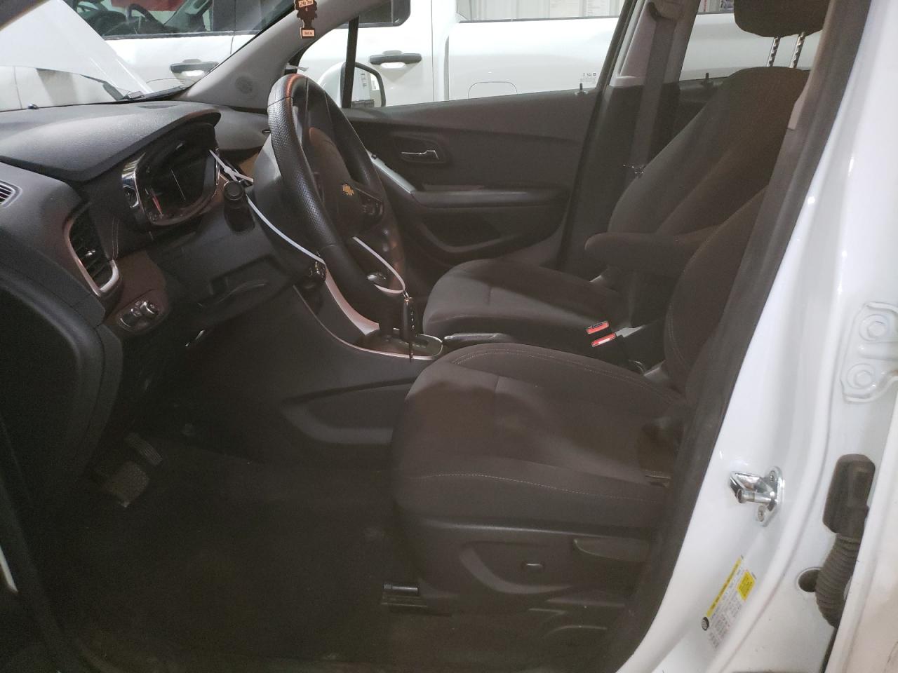 2022 Chevrolet Trax Ls VIN: KL7CJNSM9NB545355 Lot: 86670685