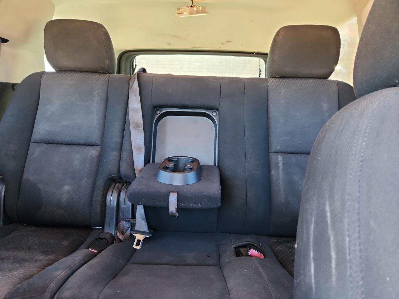 2011 Chevrolet Tahoe C1500 Ls VIN: 1GNSCAE02BR373786 Lot: 82556935