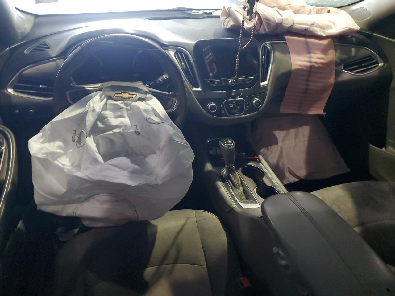 2018 Chevrolet Malibu Lt VIN: 1G1ZD5ST5JF125390 Lot: 85117925