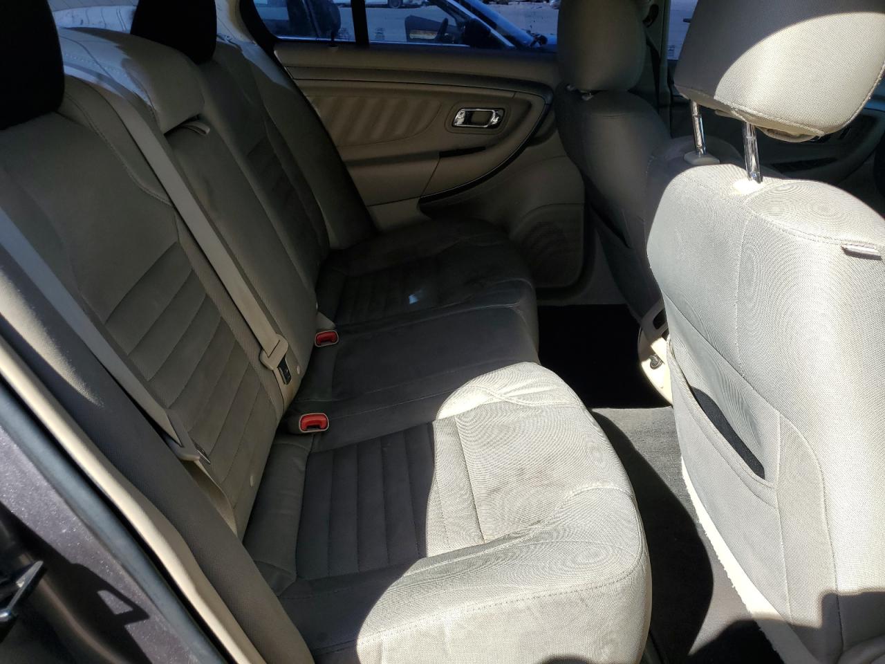 2013 Ford Taurus Se VIN: 1FAHP2D96DG199657 Lot: 82204645