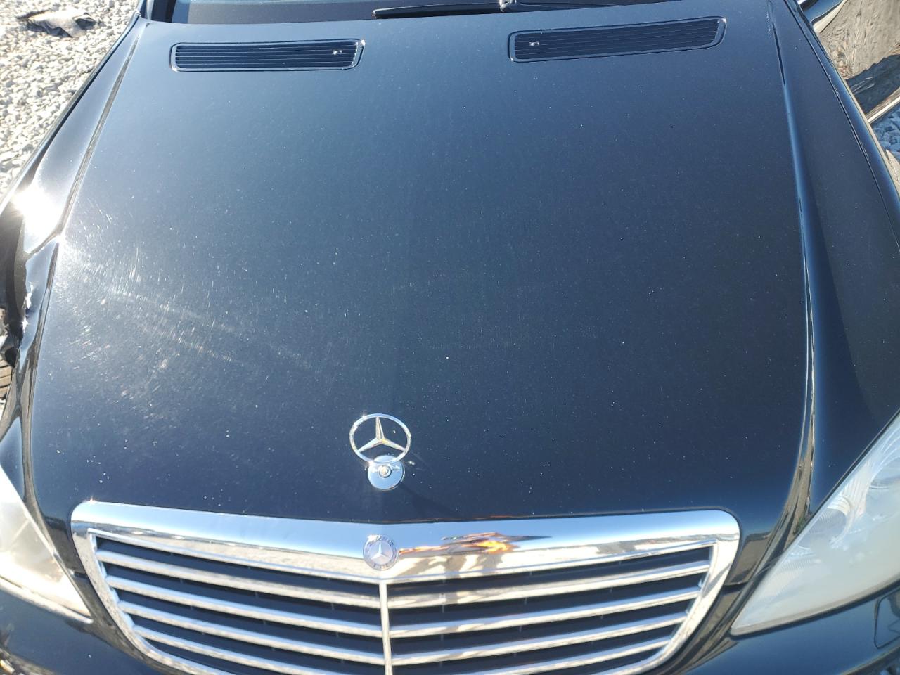 2007 Mercedes-Benz S 550 VIN: WDDNG71XX7A085977 Lot: 90373365