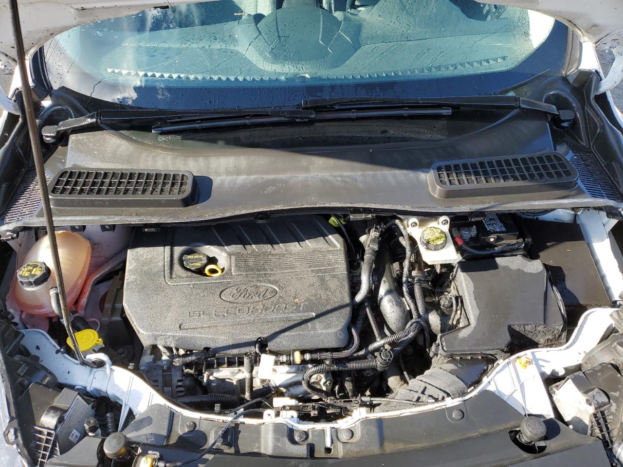 2017 Ford Escape Se VIN: 1FMCU9GD0HUC41331 Lot: 90980375