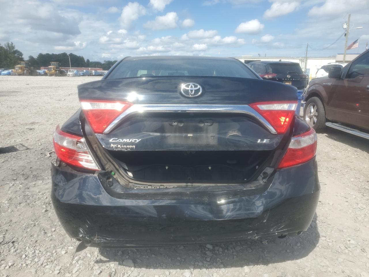 2016 Toyota Camry Le VIN: 4T1BF1FKXGU155322 Lot: 84945075