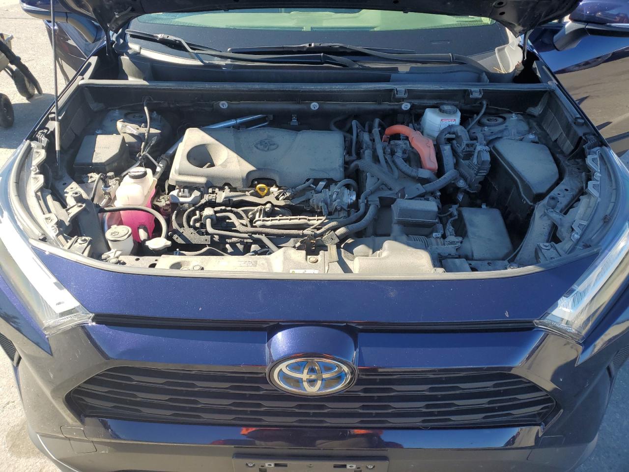 2022 Toyota Rav4 Xle VIN: JTMRWRFV6ND157772 Lot: 82383235