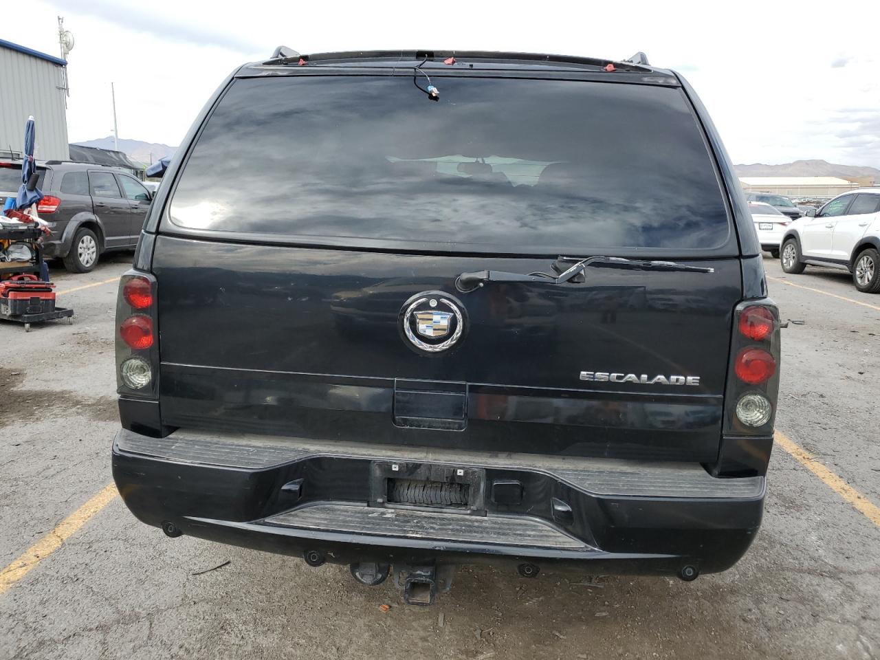 2004 Cadillac Escalade Luxury VIN: 1GYEK63NX4R231526 Lot: 86461935