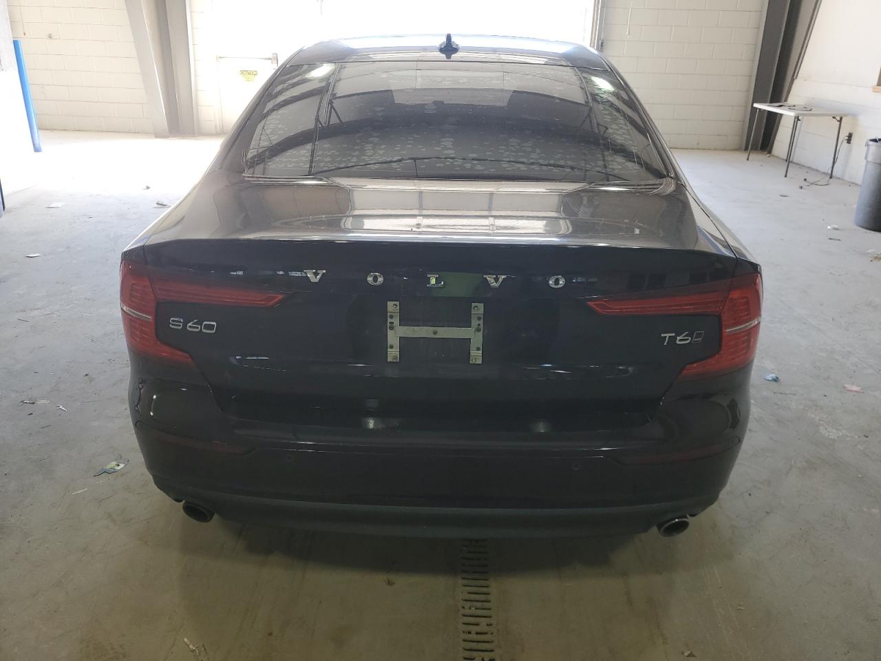 2019 Volvo S60 T6 Momentum VIN: 7JRA22TK5KG001230 Lot: 85665135
