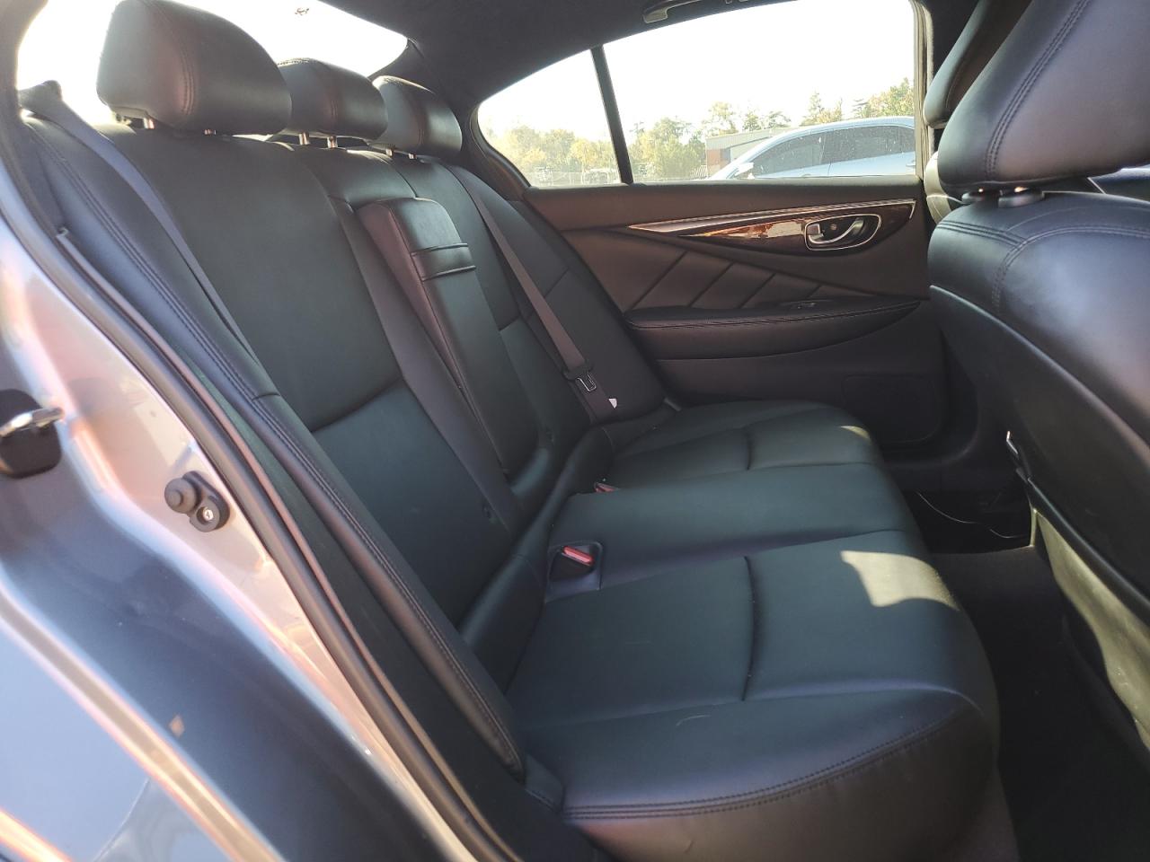 2018 Infiniti Q50 Luxe VIN: JN1EV7APXJM357114 Lot: 89673895