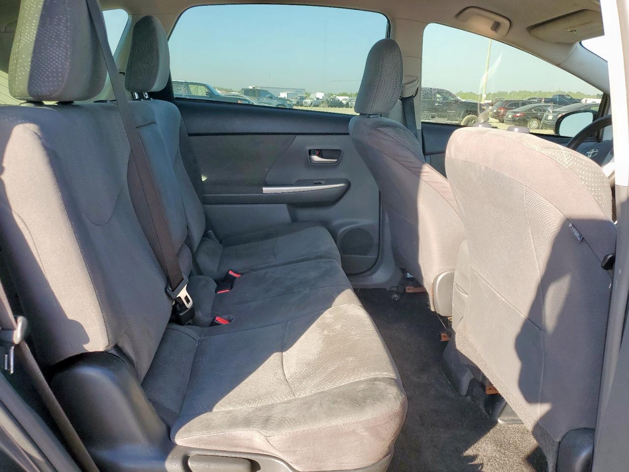 2014 Toyota Prius V VIN: JTDZN3EU9E3333664 Lot: 85288215