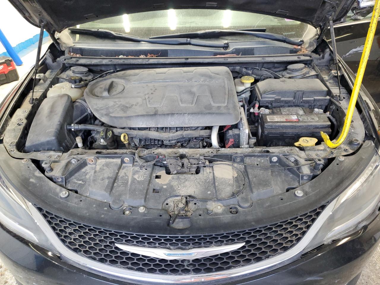 2015 Chrysler 200 C VIN: 1C3CCCEG1FN678378 Lot: 87265475