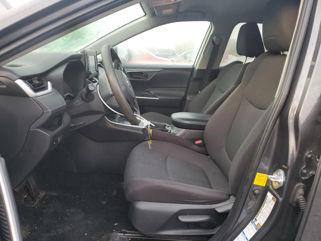 2020 Toyota Rav4 Le VIN: 2T3F1RFV0LW104700 Lot: 81988155