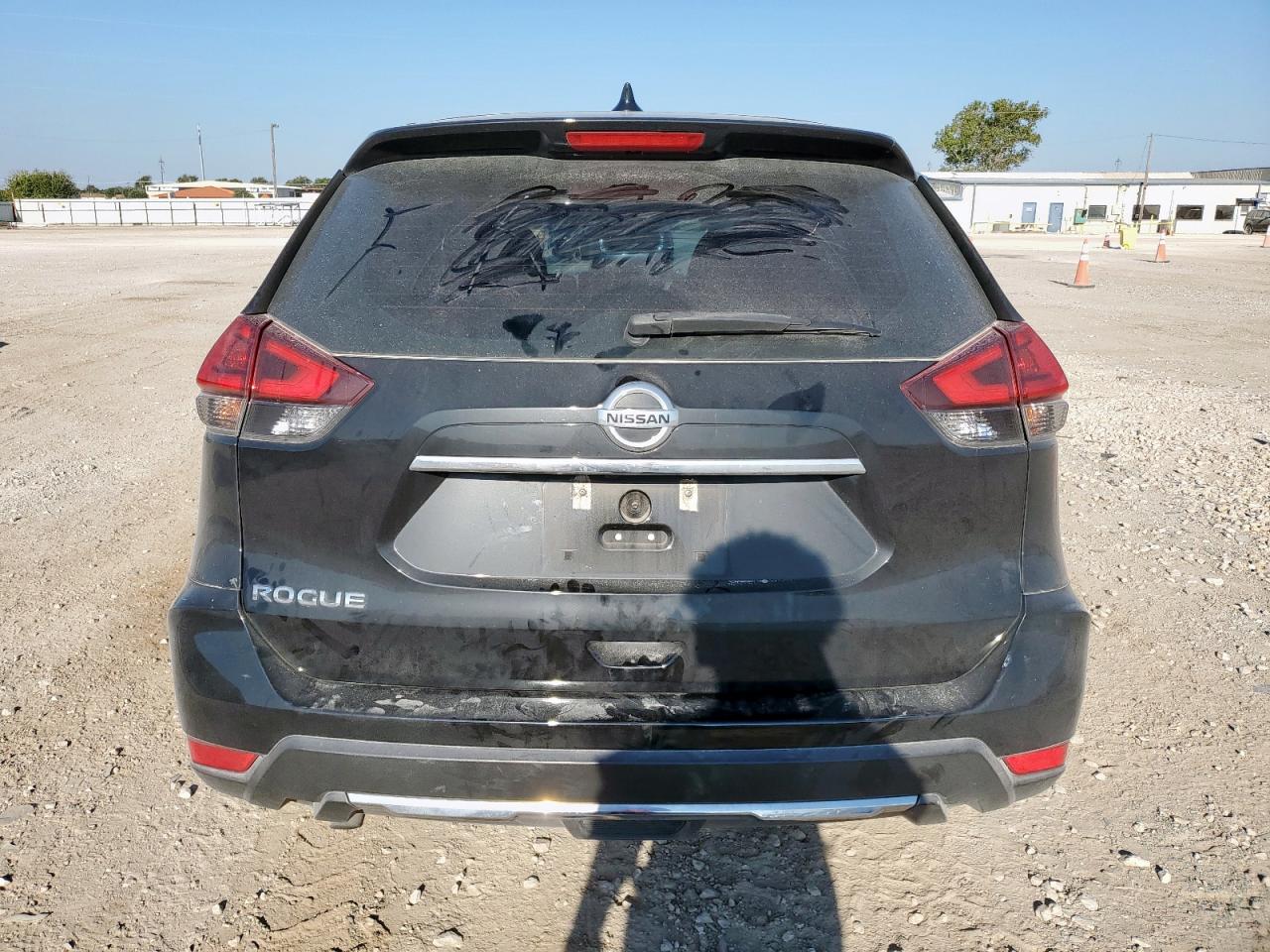 2018 Nissan Rogue S VIN: 5N1AT2MT0JC758363 Lot: 86649005