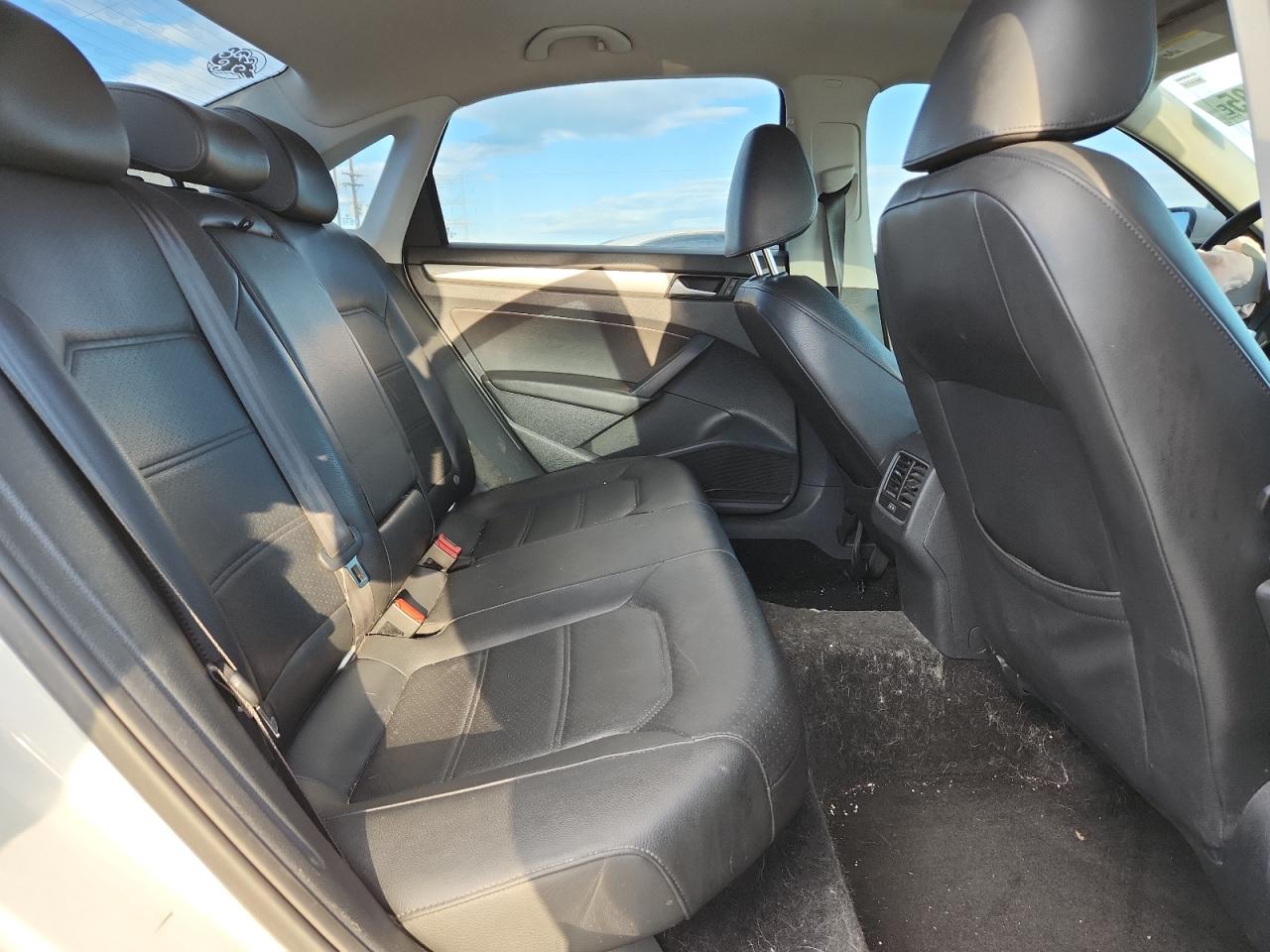 2015 Volkswagen Passat Se VIN: 1VWBV7A31FC096107 Lot: 86451185