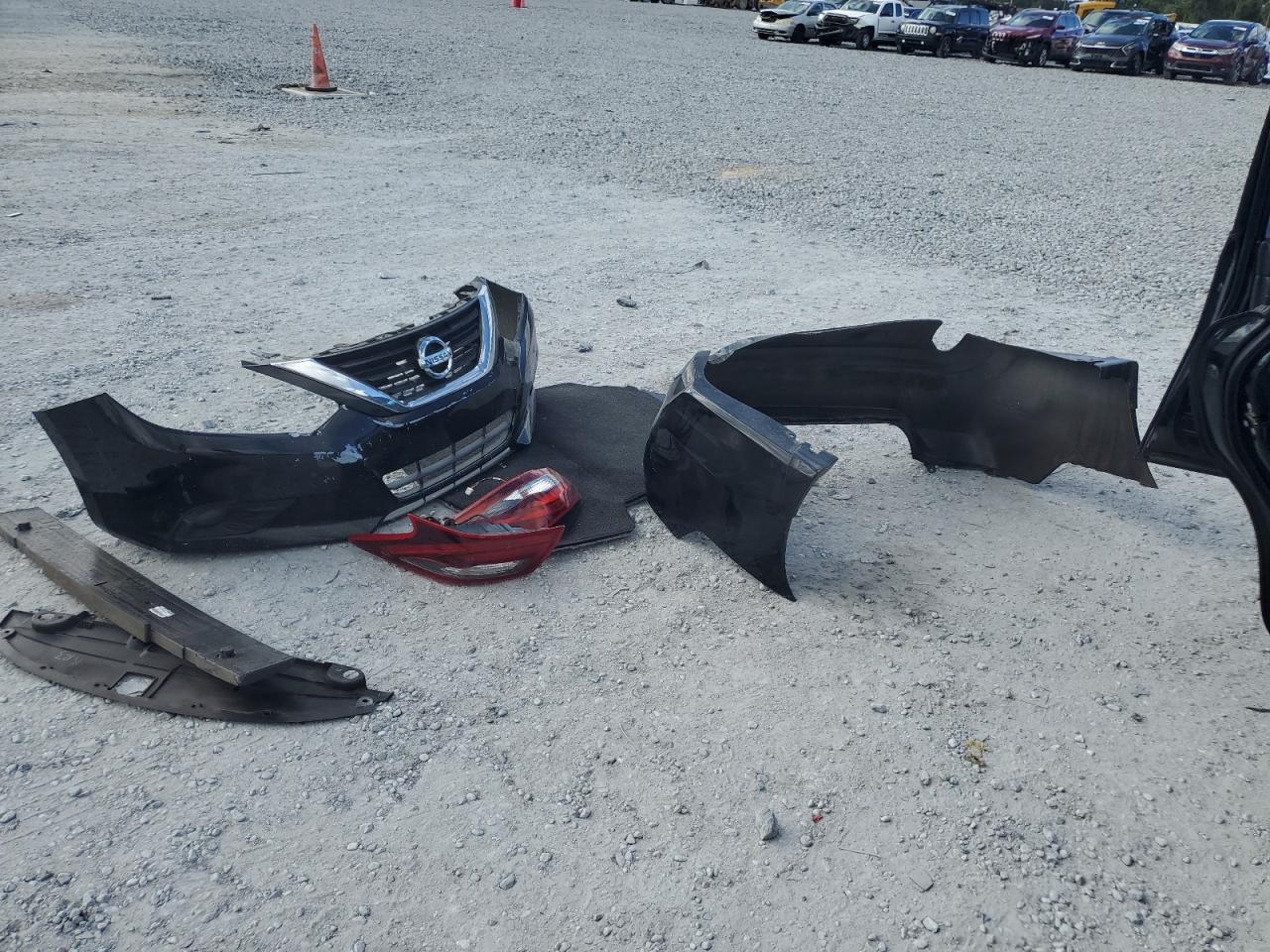 2017 Nissan Altima 2.5 VIN: 1N4AL3APXHC201414 Lot: 82275155