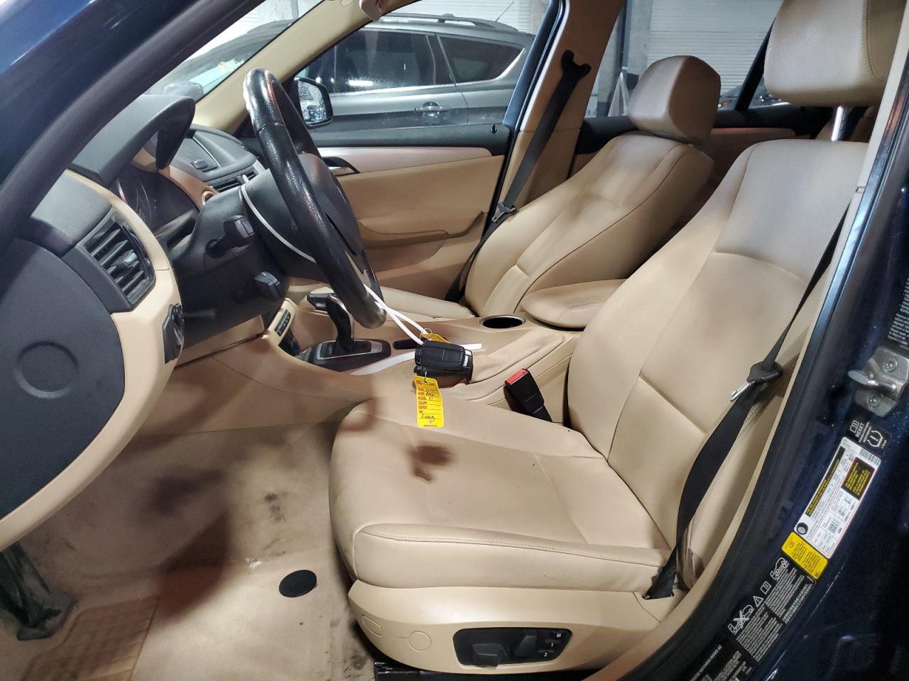 2015 BMW X1 xDrive28I VIN: WBAVL1C57FVY34012 Lot: 84575225