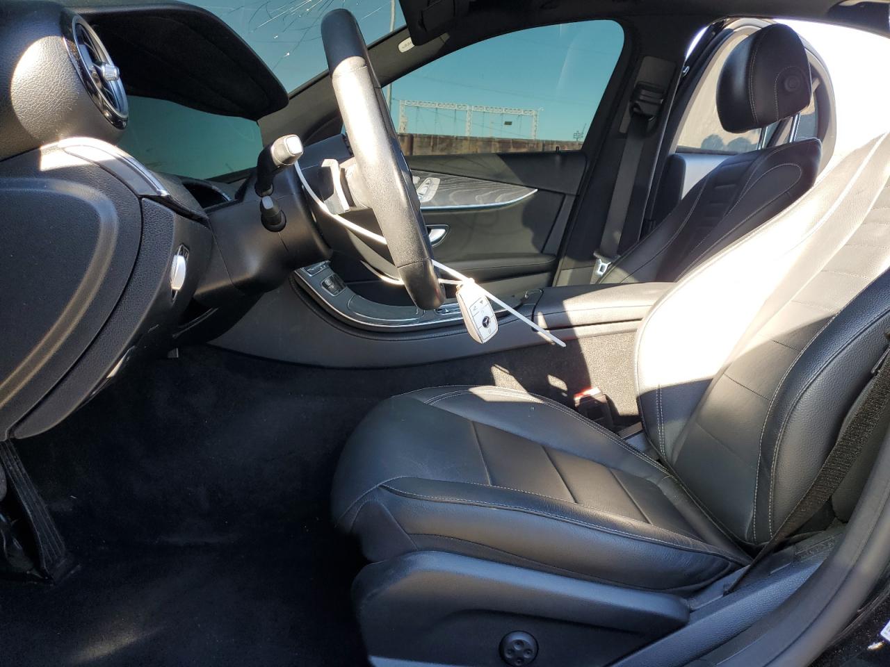 2022 Mercedes-Benz E 350 VIN: W1KZF8DB5NB026711 Lot: 87100205