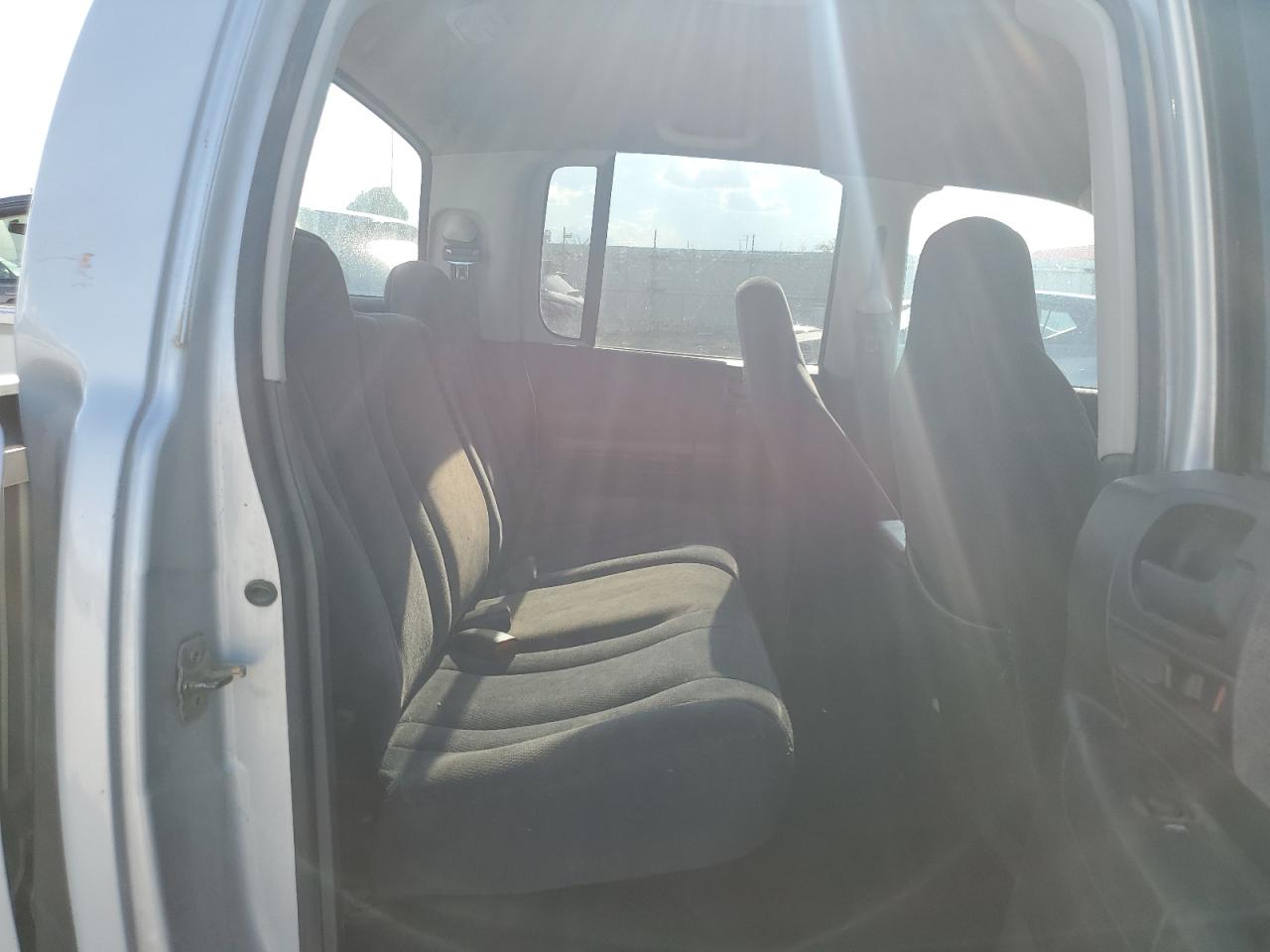2004 Dodge Dakota Quad Sport VIN: 1D7HL38K94S555725 Lot: 85185285