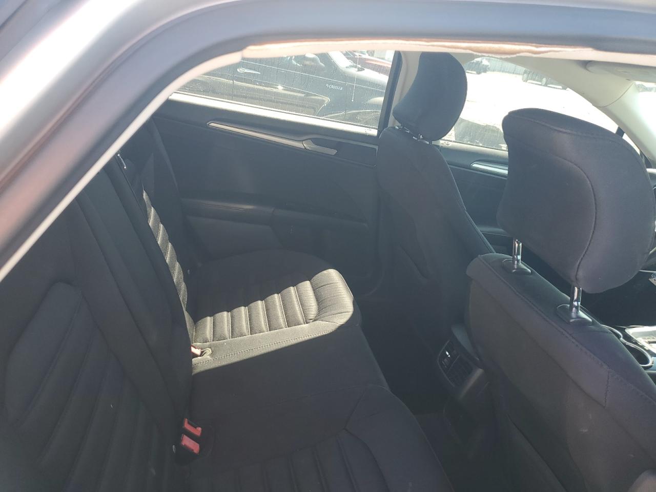 2015 Ford Fusion Se Hybrid VIN: 3FA6P0LU9FR171980 Lot: 85747085