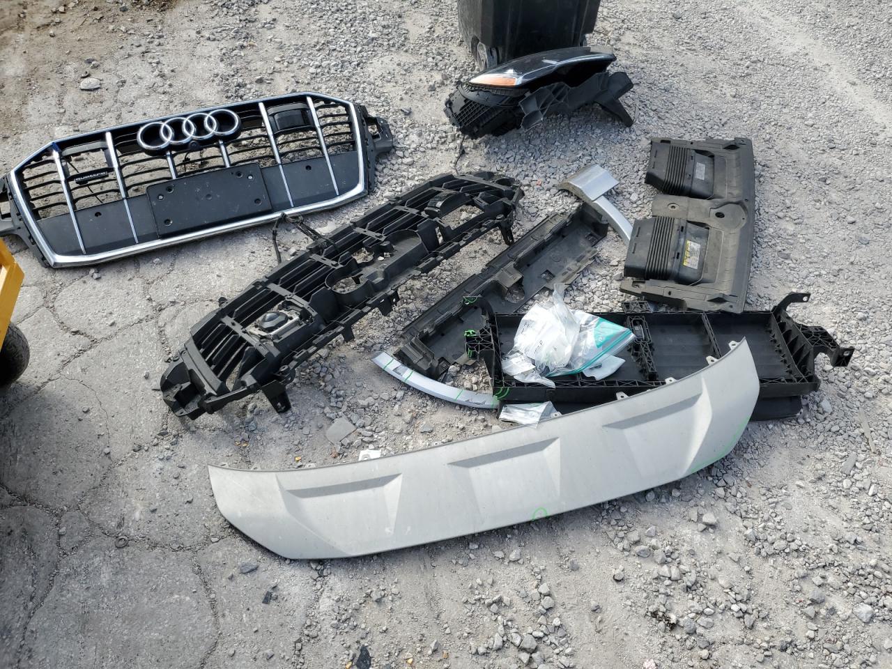 2022 Audi Q7 Premium Plus VIN: WA1LXBF77ND012780 Lot: 90220525