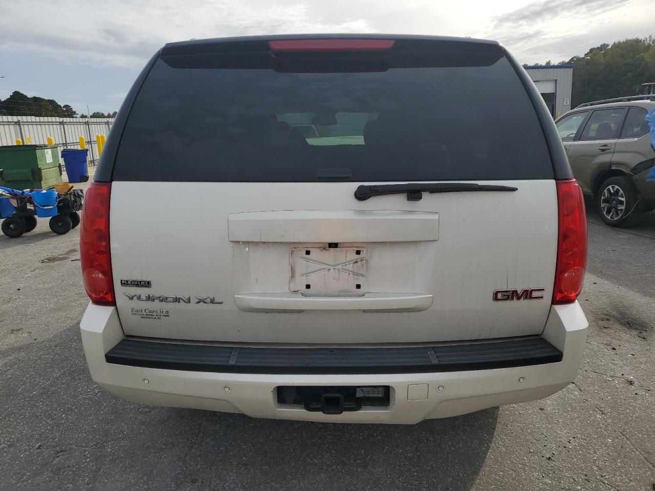 2011 GMC Yukon Xl C1500 Slt VIN: 1GKS1KE05BR274128 Lot: 86179855