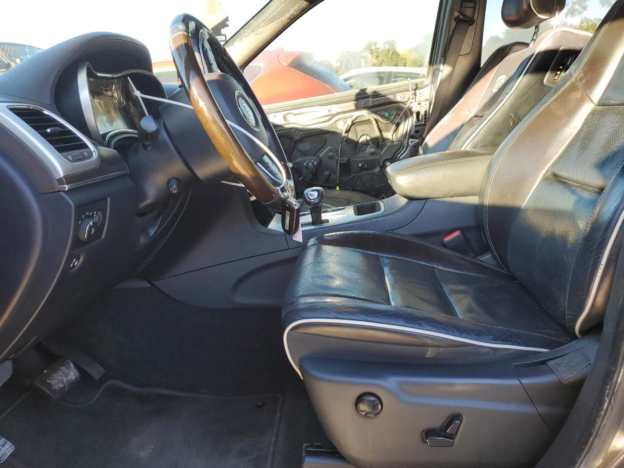 2015 Jeep Grand Cherokee Overland VIN: 1C4RJECG6FC728231 Lot: 90477465